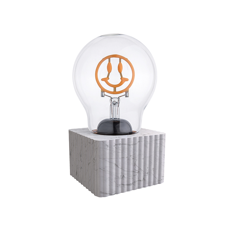 Dekorera bordslampan (glasintegrerad kalk) Dekorera bordslampan (glasintegrerad kalk)